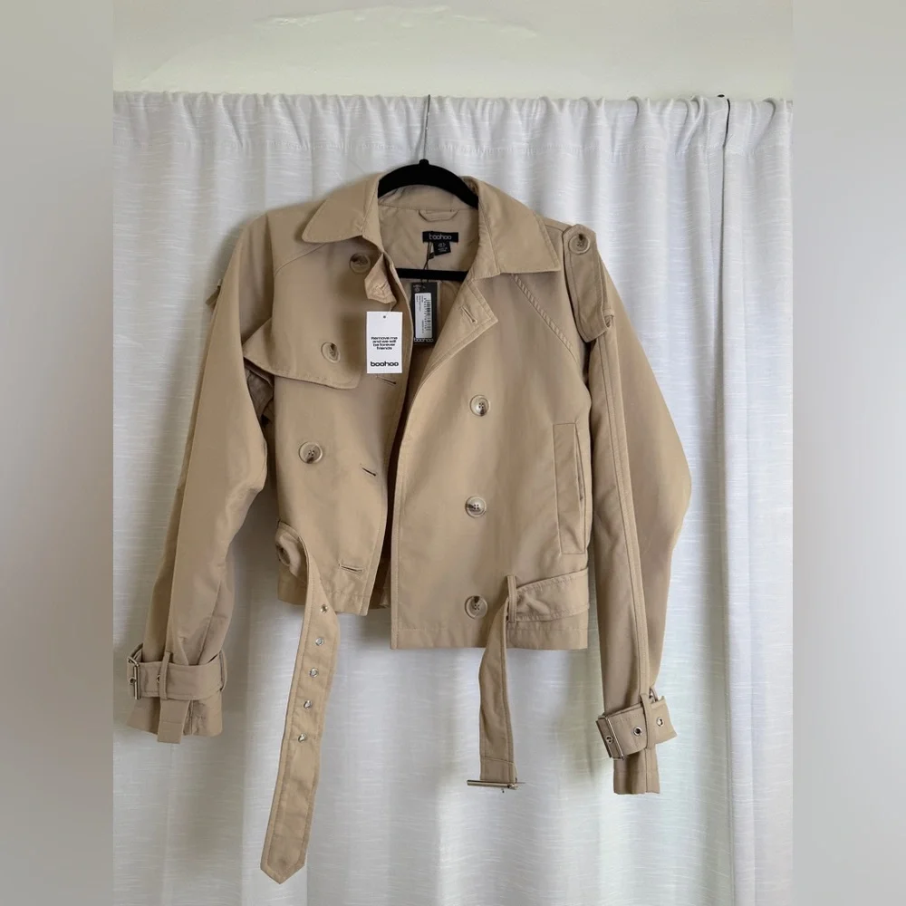 Boohoo Cropped Trench Jacket Beige Belted Short Trench Coat | NWT Size 4 - Picture 6 of 15